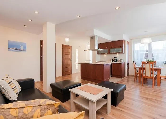 Horyzont Apartamenty- Penthouse Osiedle Jantar Wylotowa Апартаменты