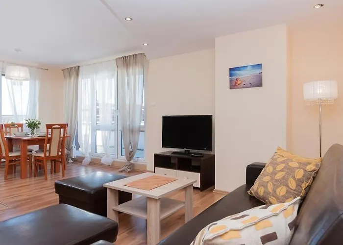 Horyzont Apartamenty- Penthouse Osiedle Jantar Wylotowa Апартаменты